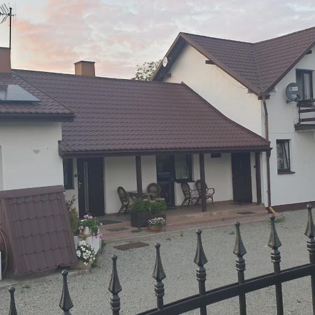 Апартаменти Біля Рондо - Mieszkanie Przy Rondzie Przemysl Exterior photo